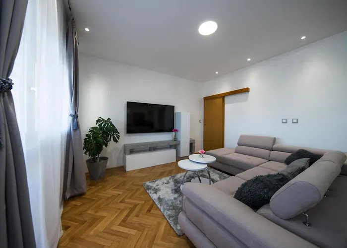 Apartaman Vukasovic 아파트 *